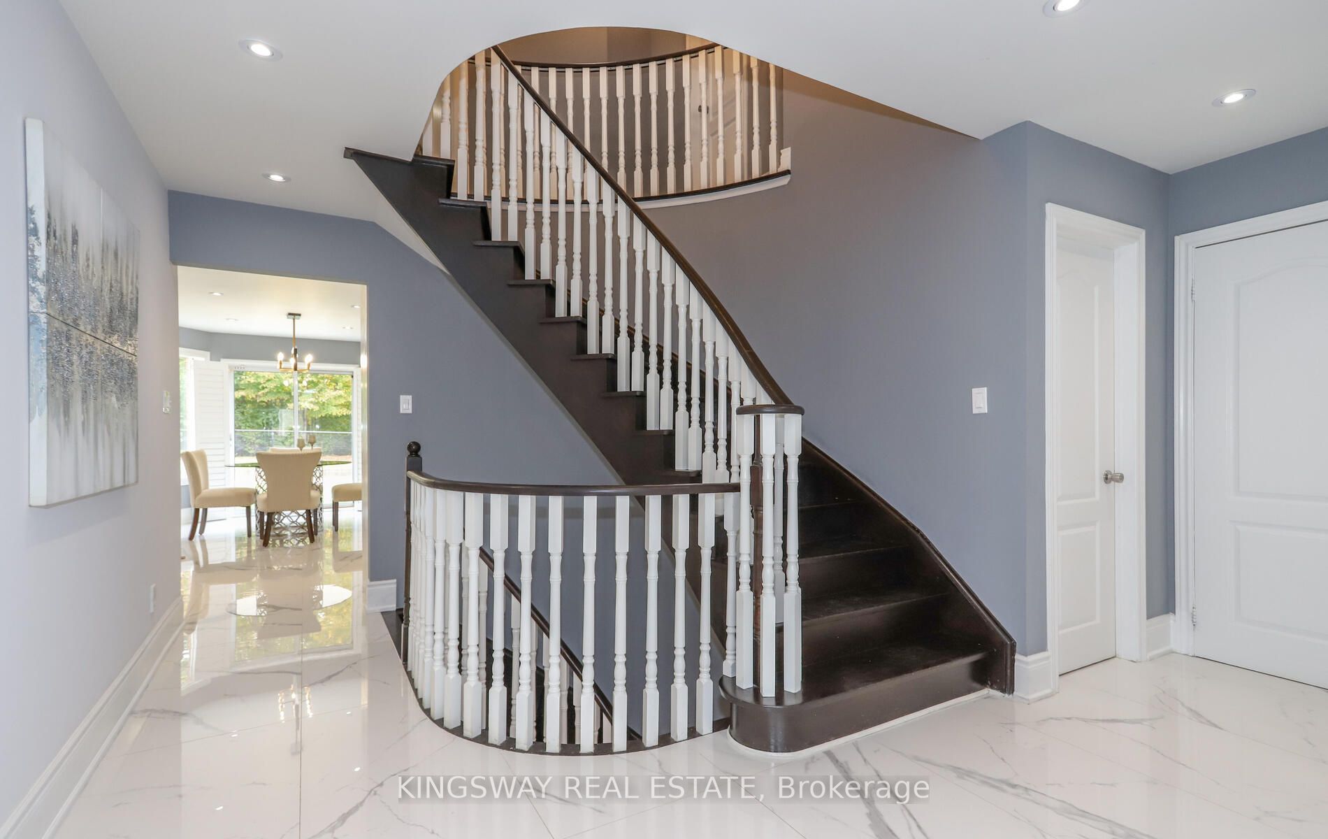 33 Campania Crt