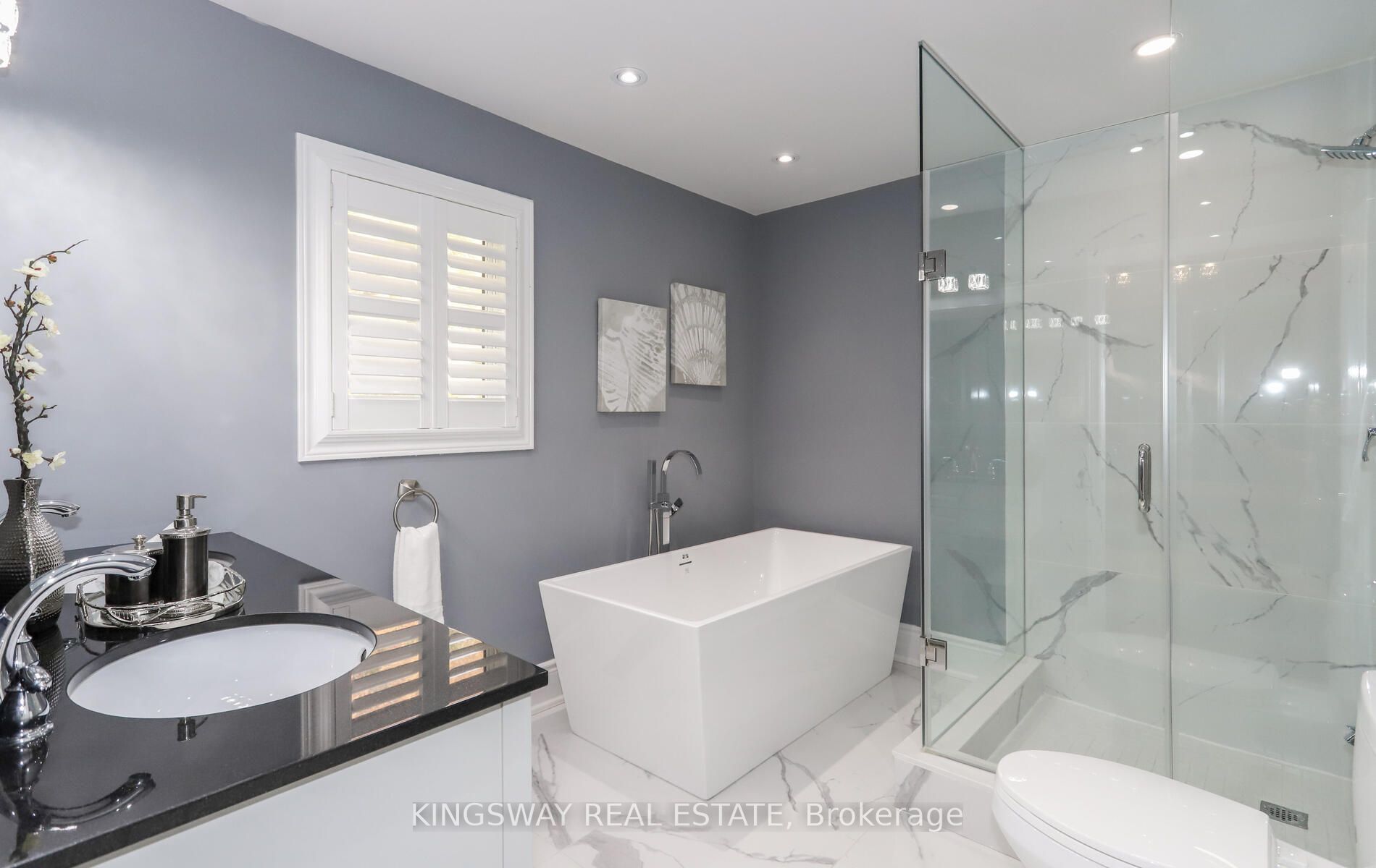 33 Campania Crt