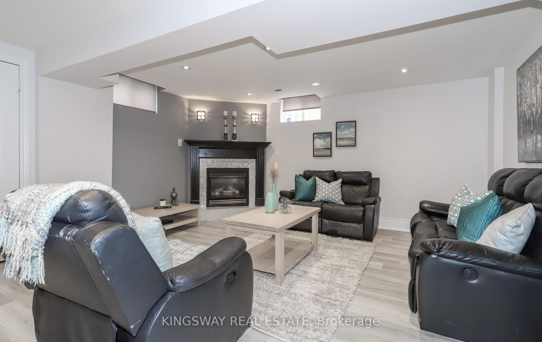 33 Campania Crt