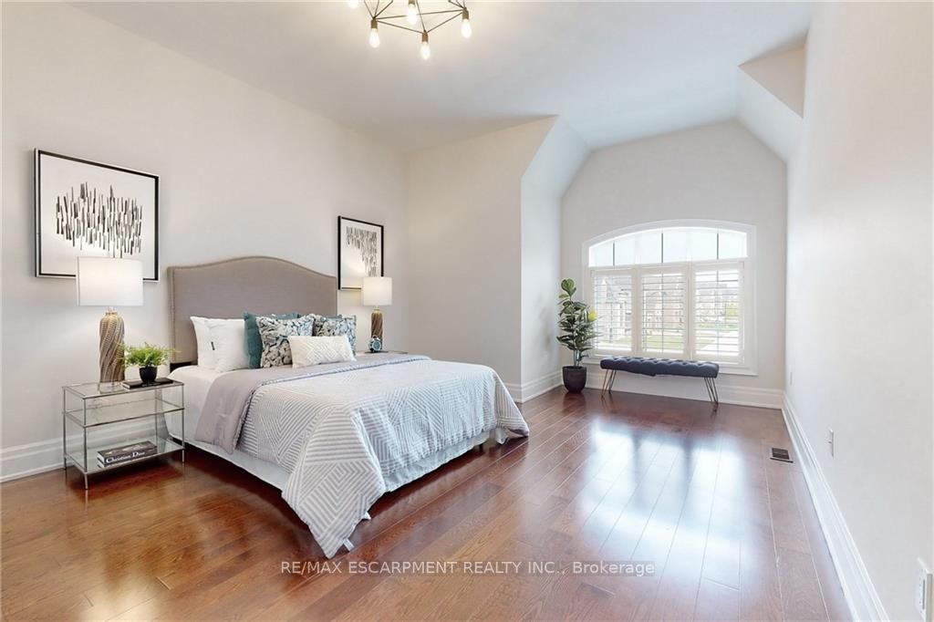 121 Elmers Lane