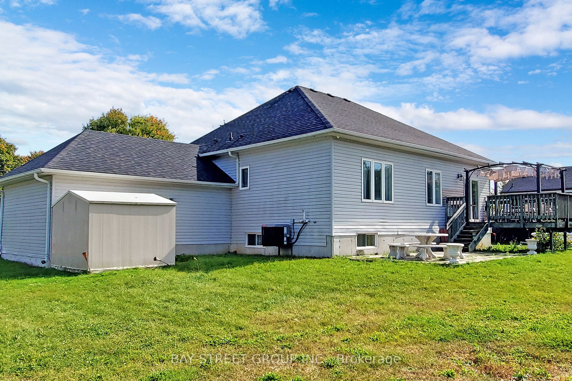 80 Moores Beach Road