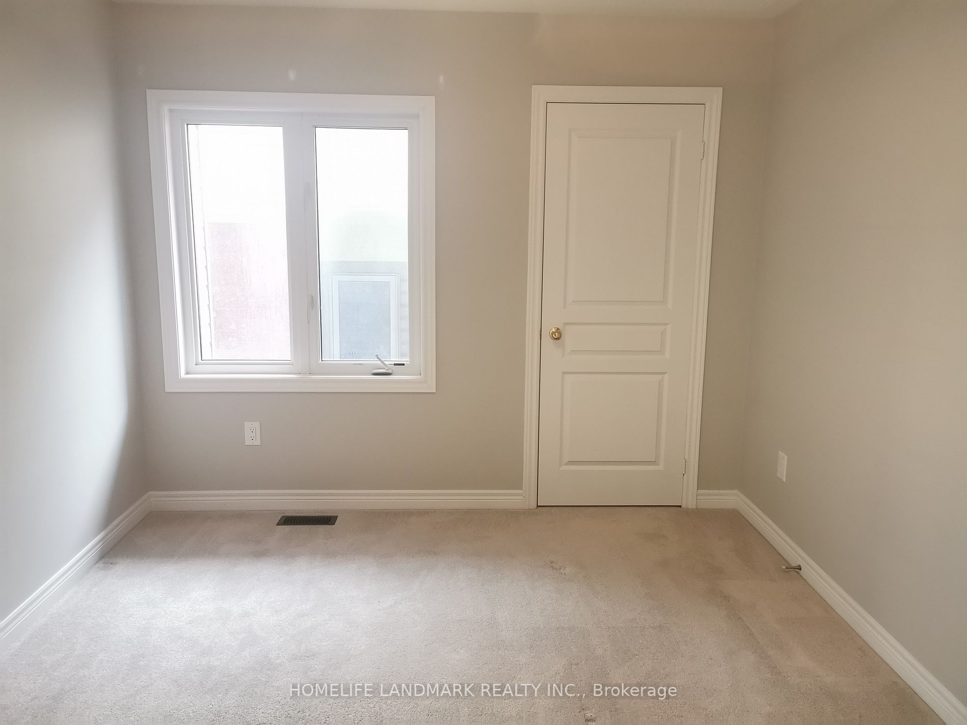128 Glad Park Ave