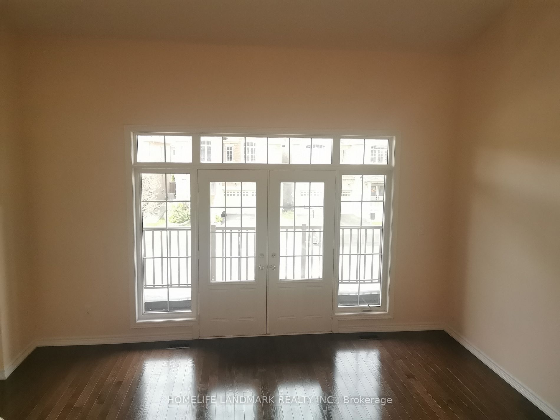 128 Glad Park Ave