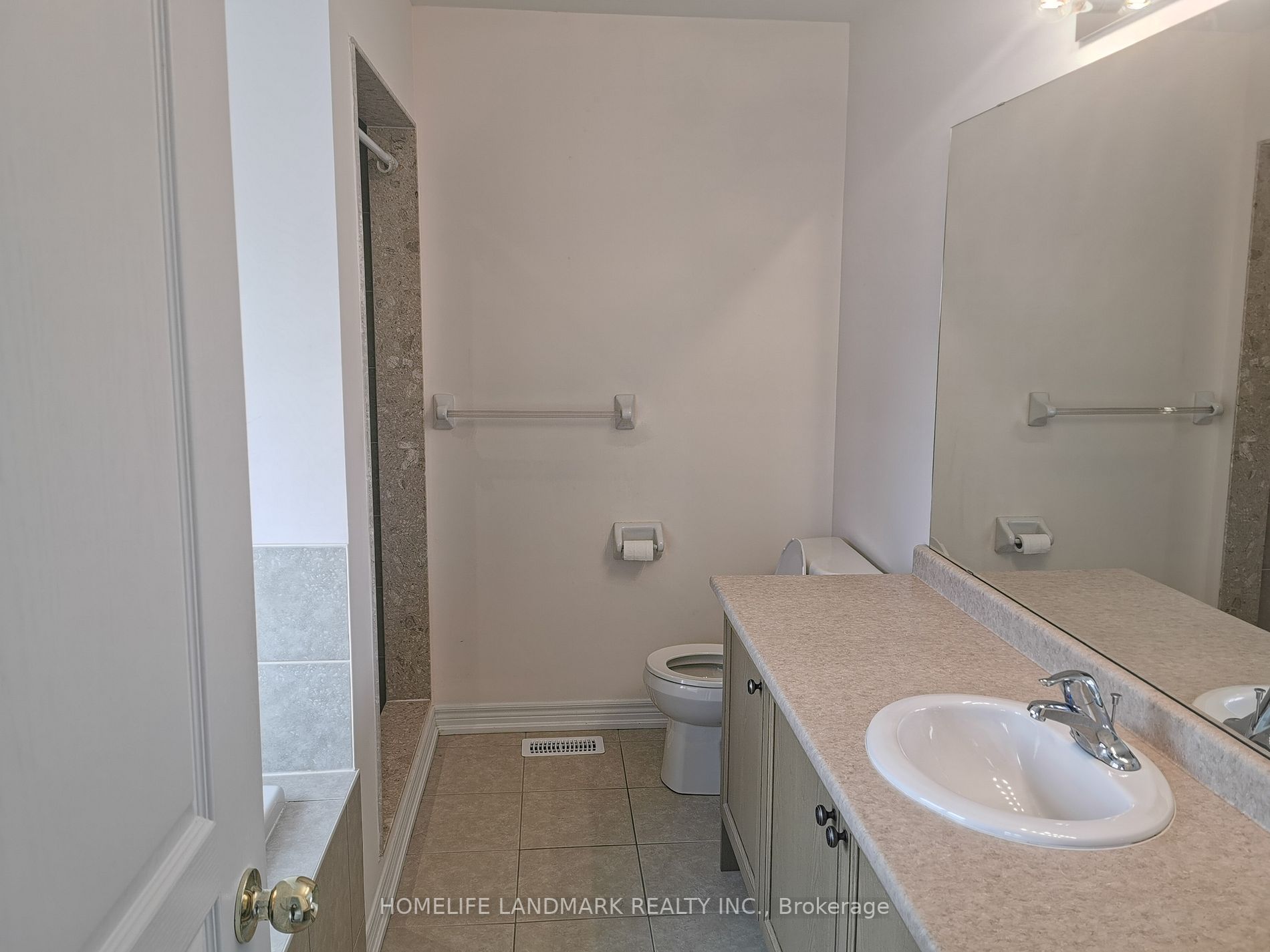 128 Glad Park Ave