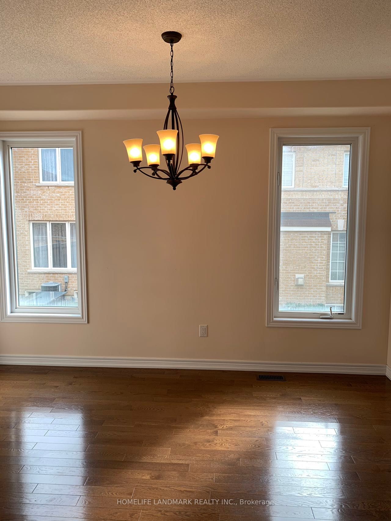 128 Glad Park Ave