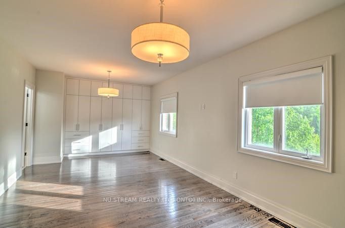 22 Bayview Crt S