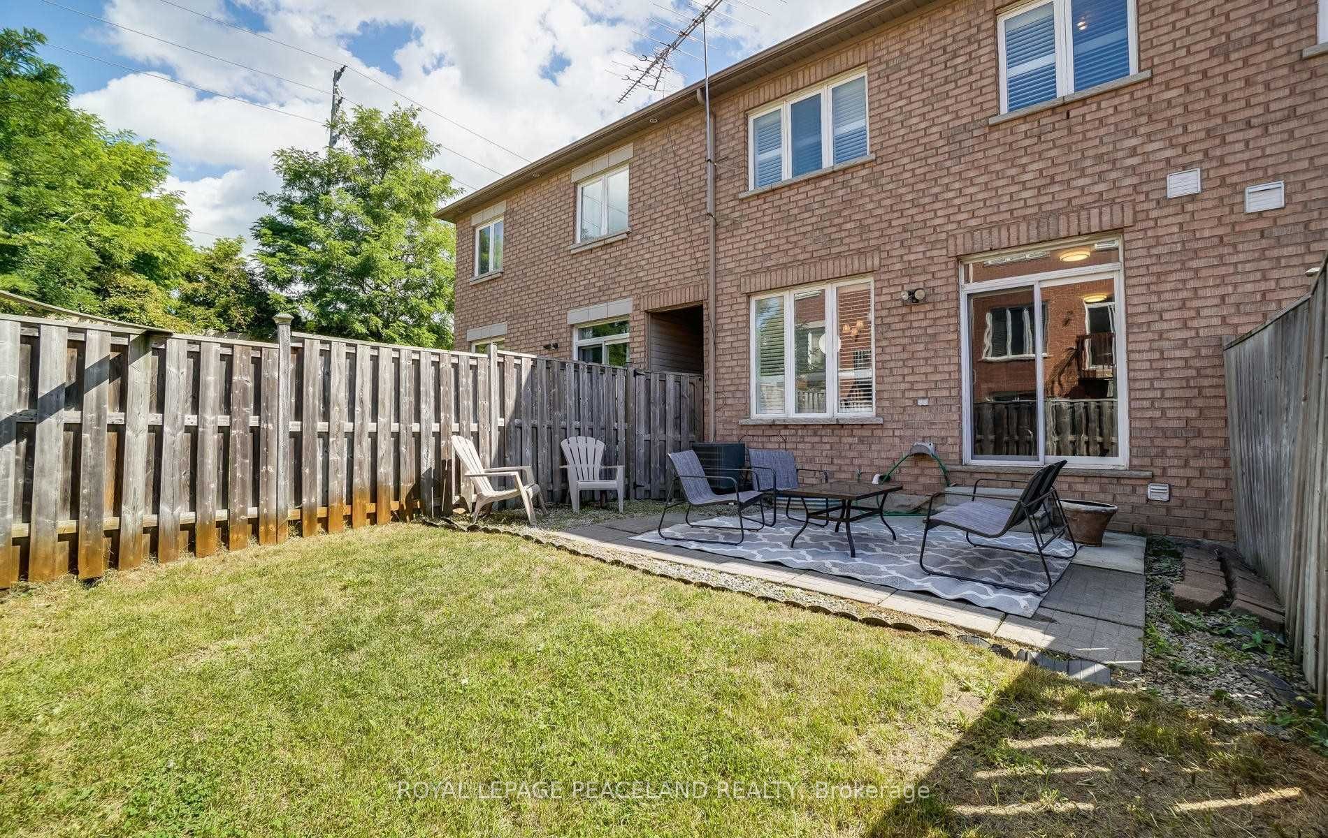 8 Townwood Dr S, #30