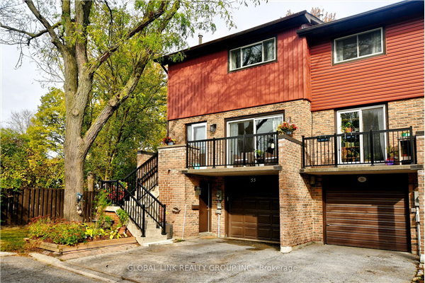 55 Ashglen Way, Markham