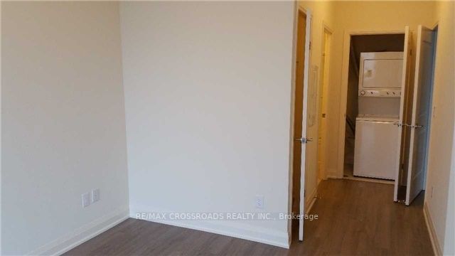8763 Bayview Ave, #613