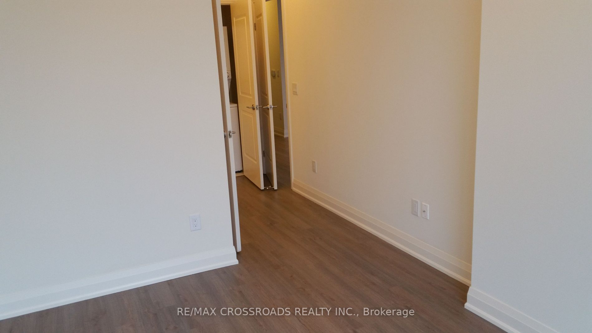 8763 Bayview Ave, #613