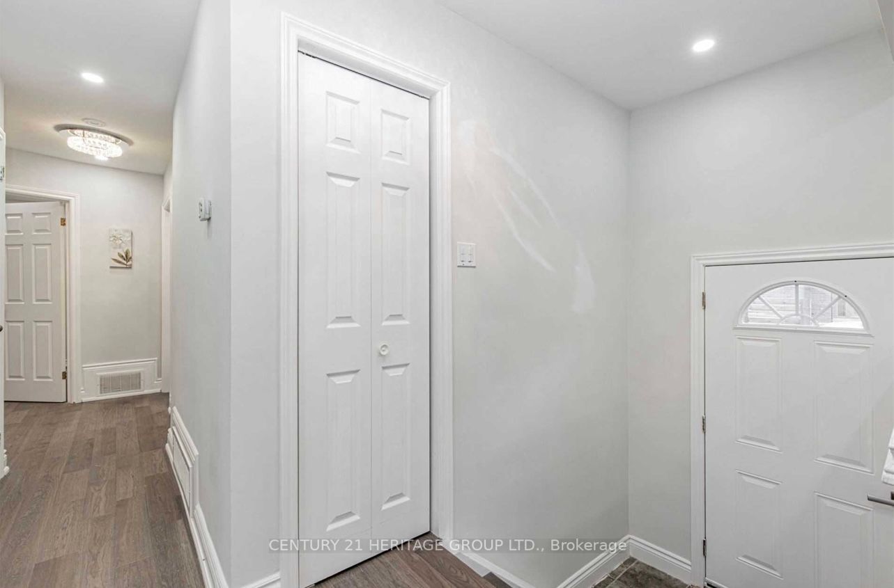 25 Boulding Dr