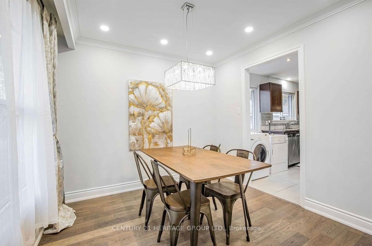 25 Boulding Dr