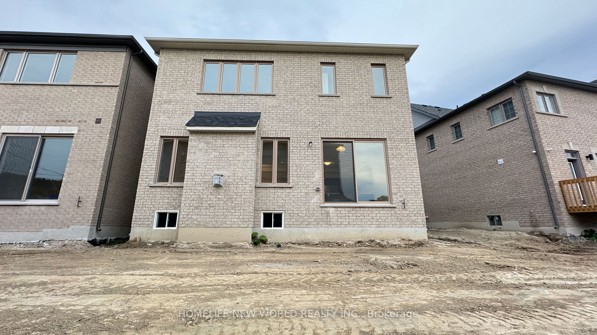 33 Lazarette Lane