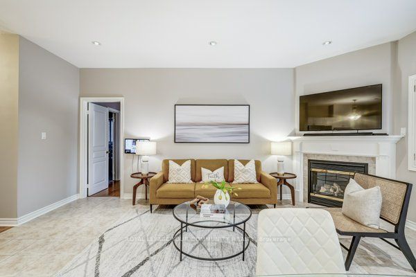 10 Wildflower Dr