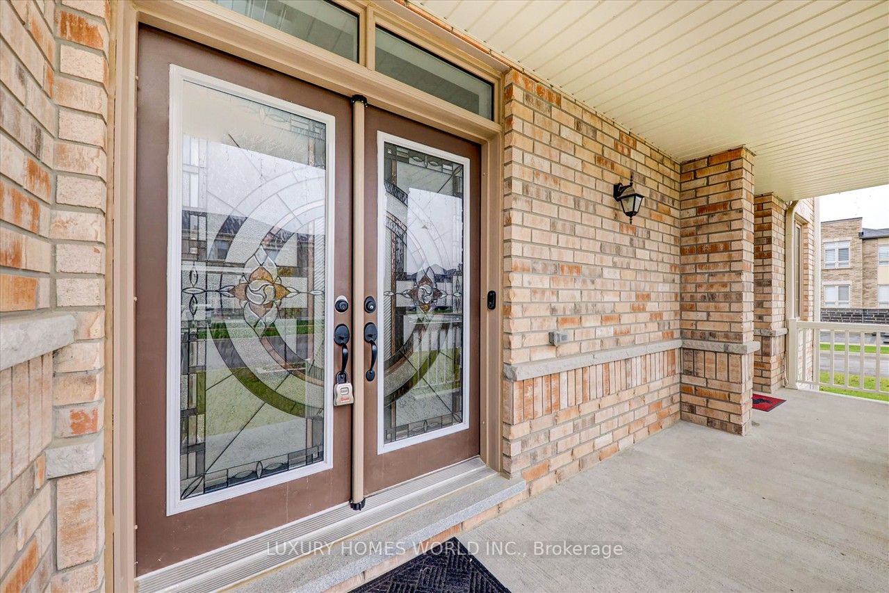 77 Fallharvest Way