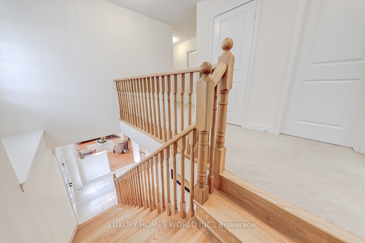 77 Fallharvest Way