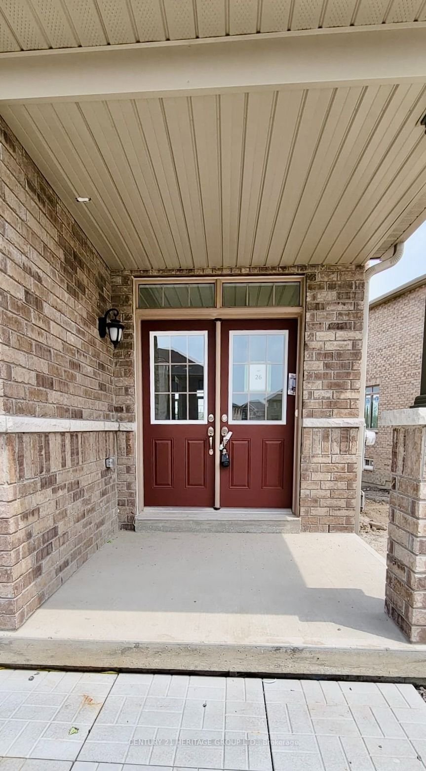 246 Ferragine Cres