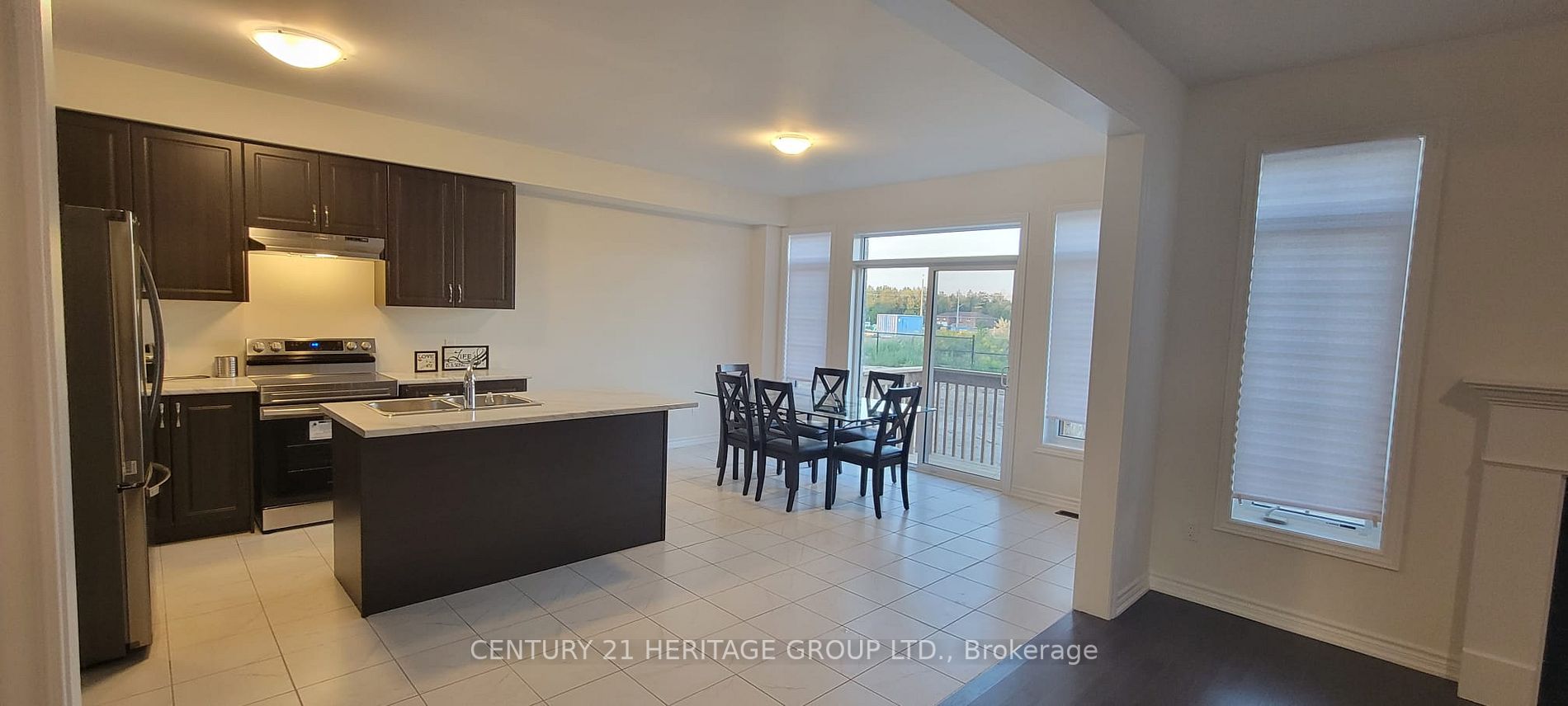 246 Ferragine Cres
