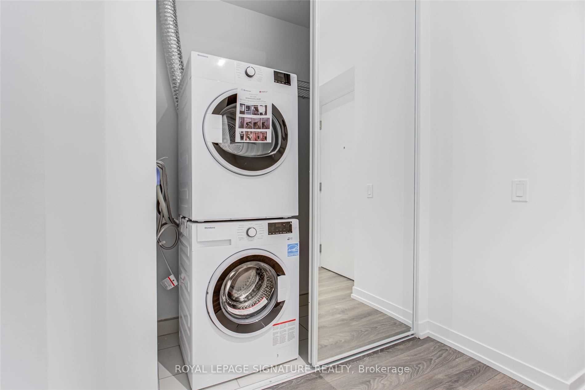 950 Portage Parkway, #3207