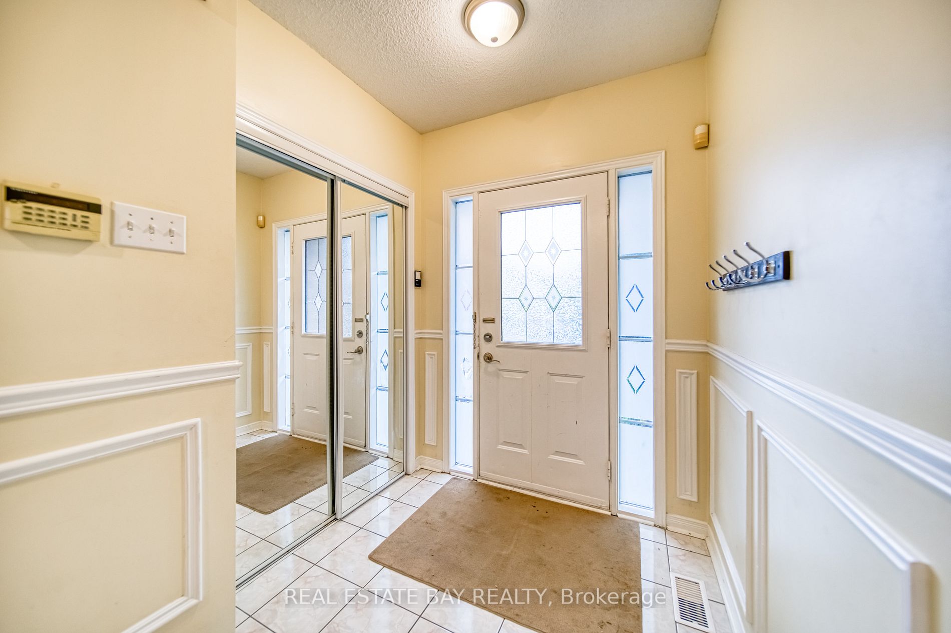 31 Michelle Dr