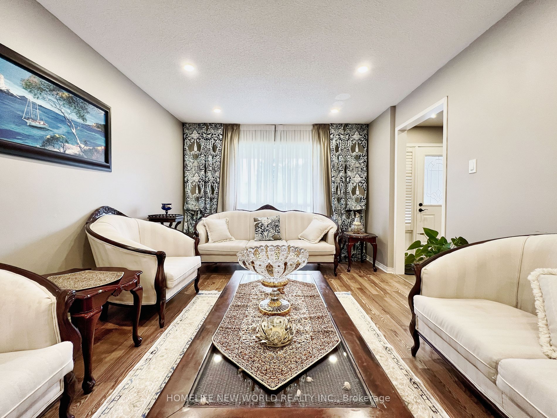 293 Harewood Blvd