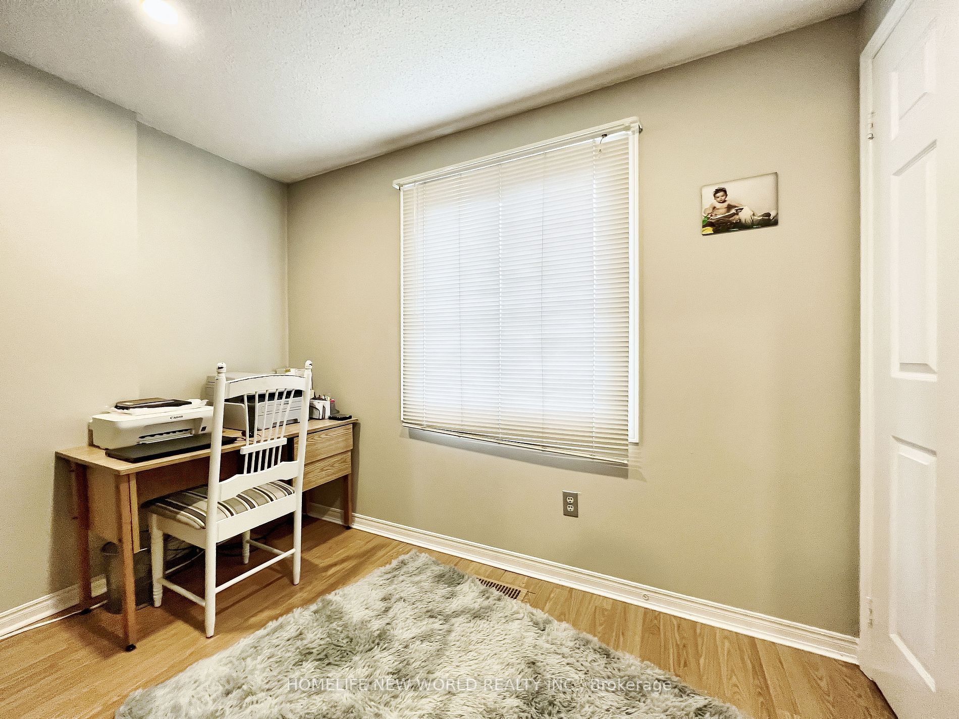293 Harewood Blvd