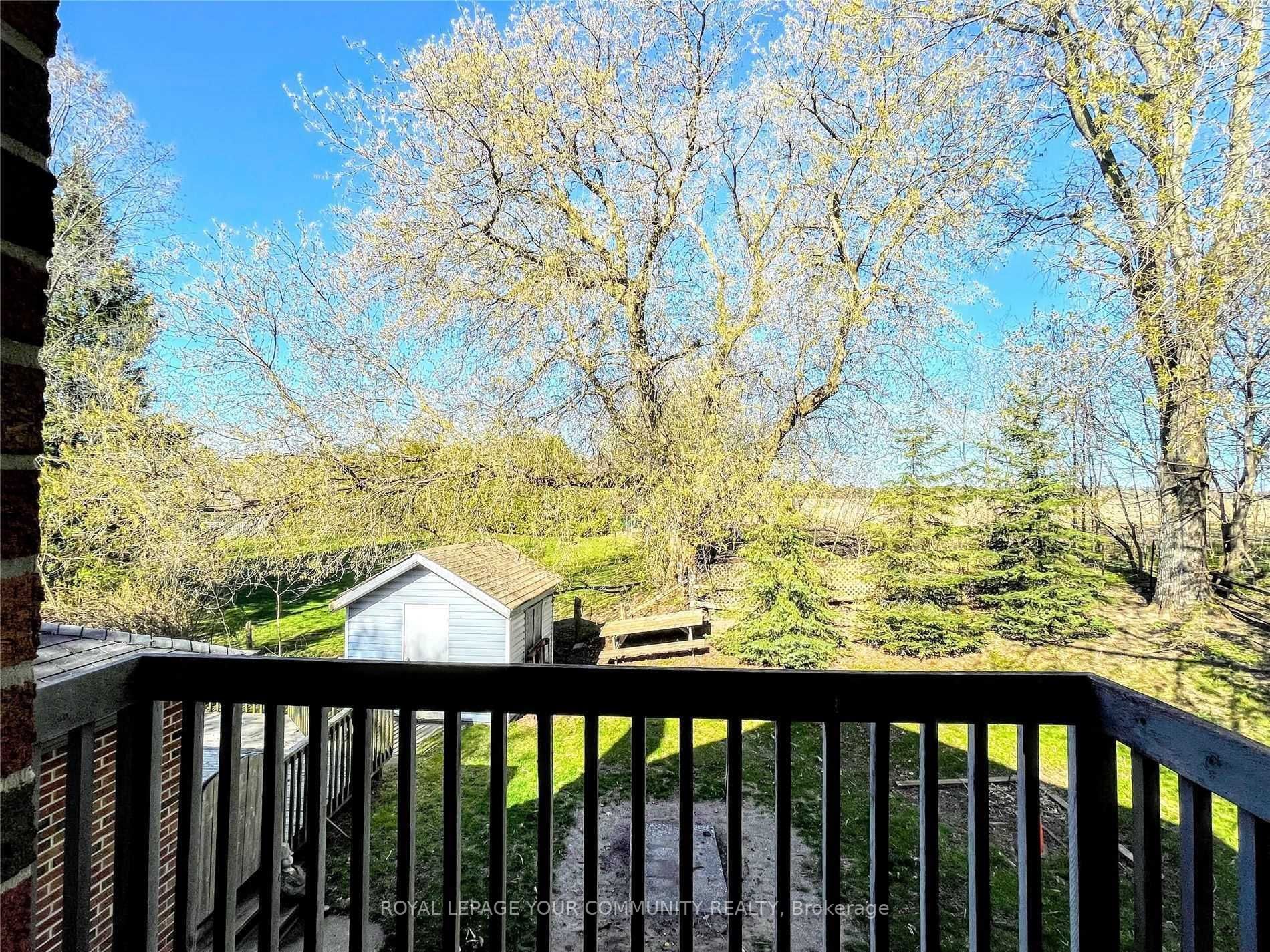 30 Rosehill Dr