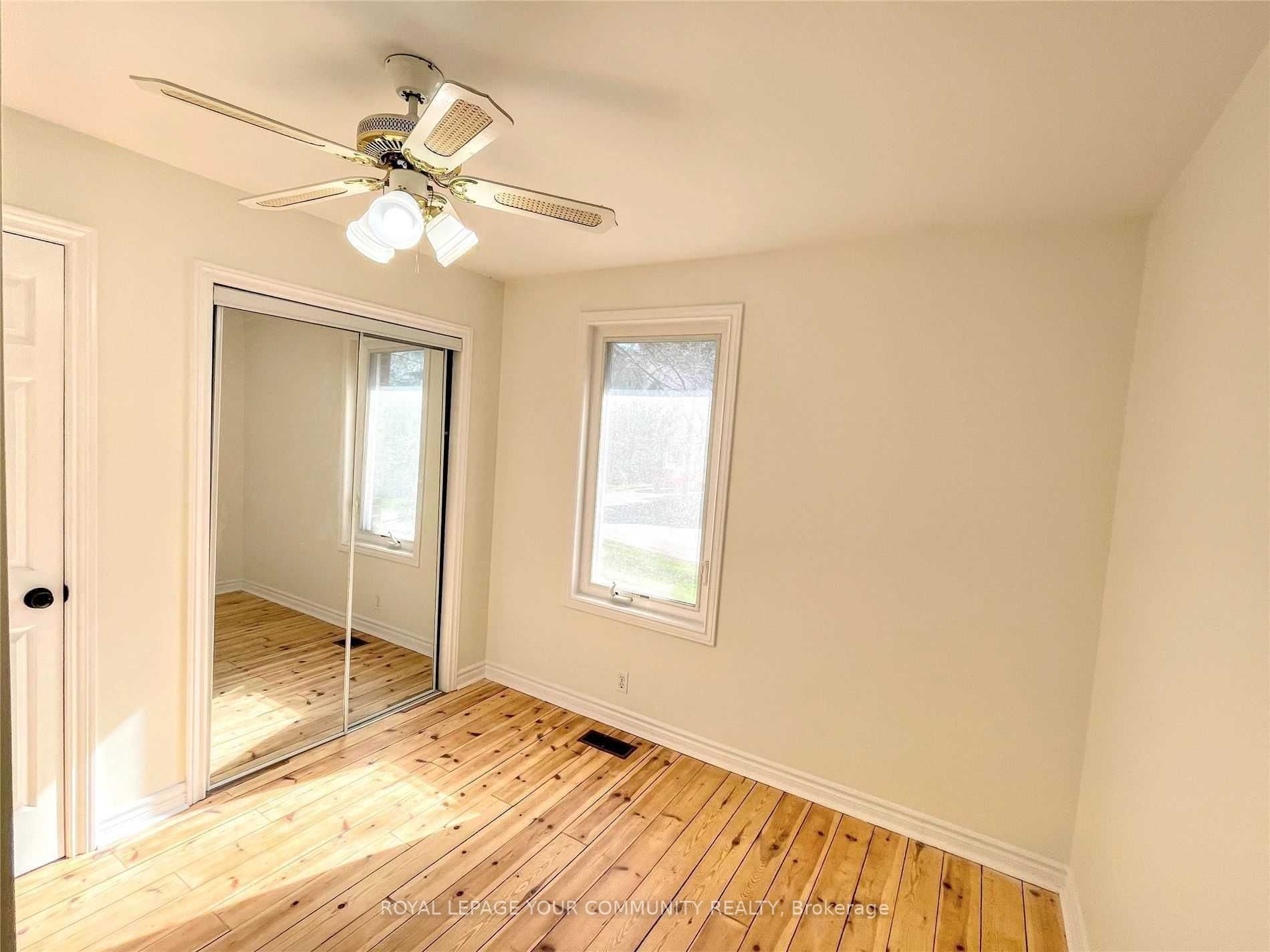 30 Rosehill Dr