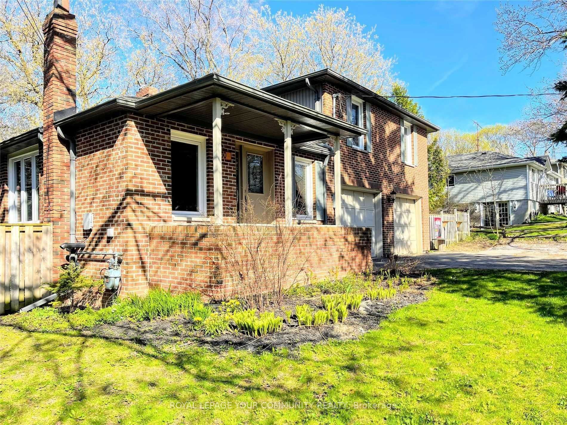 30 Rosehill Dr