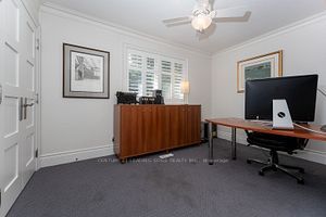 48 John Dexter Pl