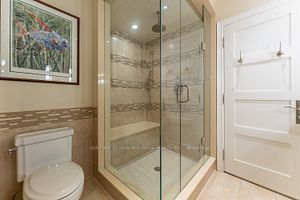 48 John Dexter Pl