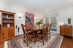 48 John Dexter Pl