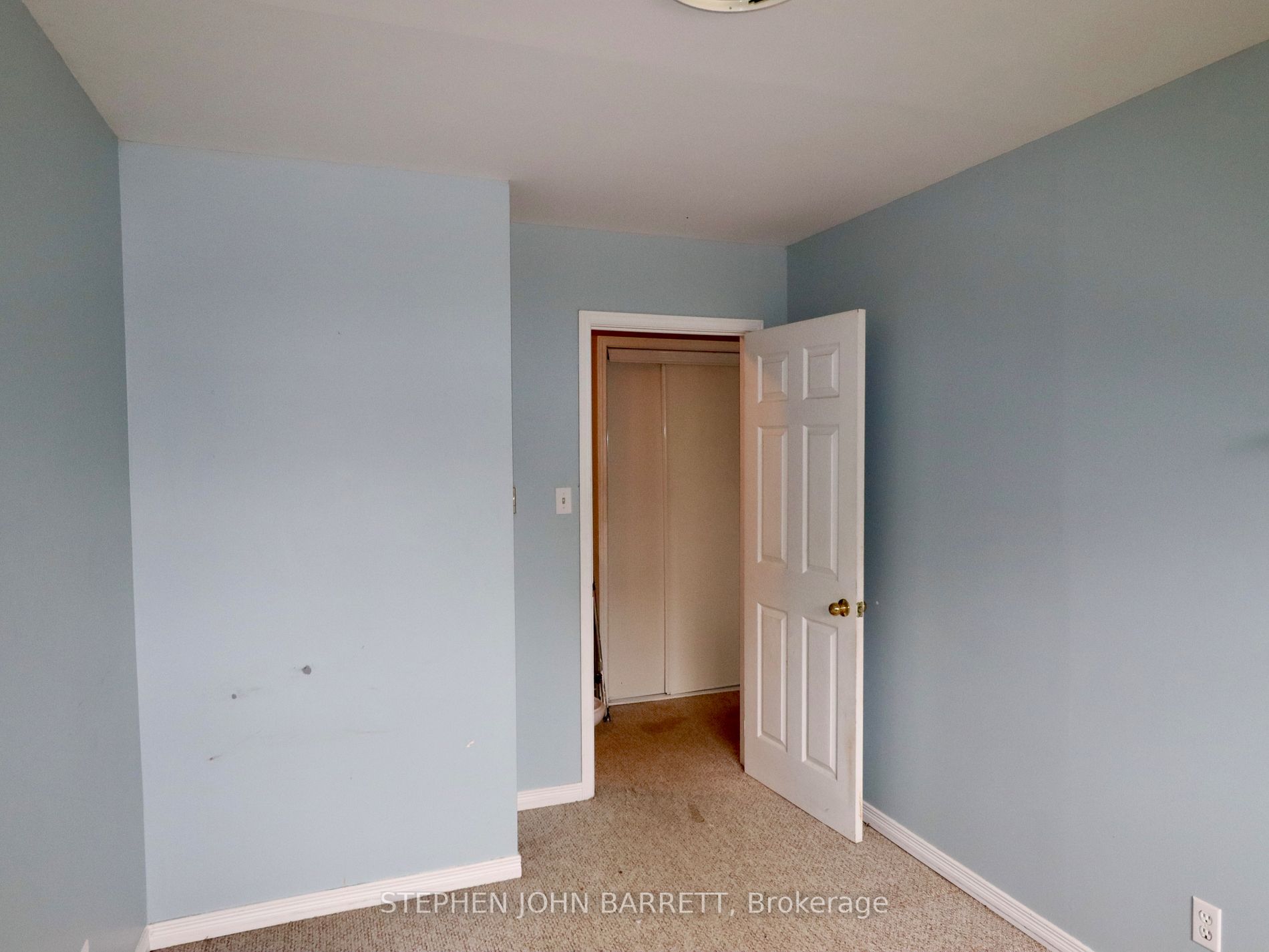 115 Cronsberry Rd