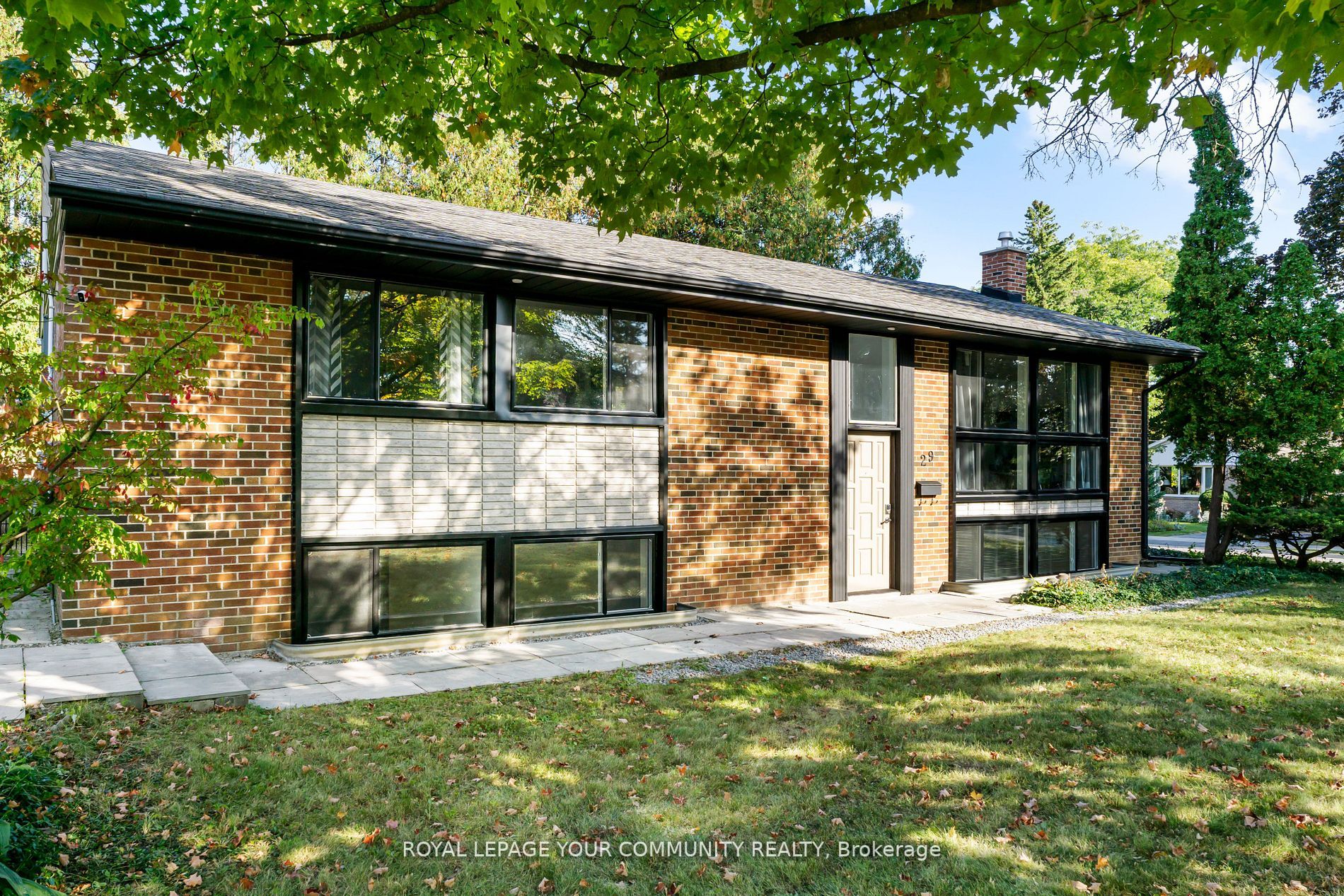 29 Starlight Crescent E