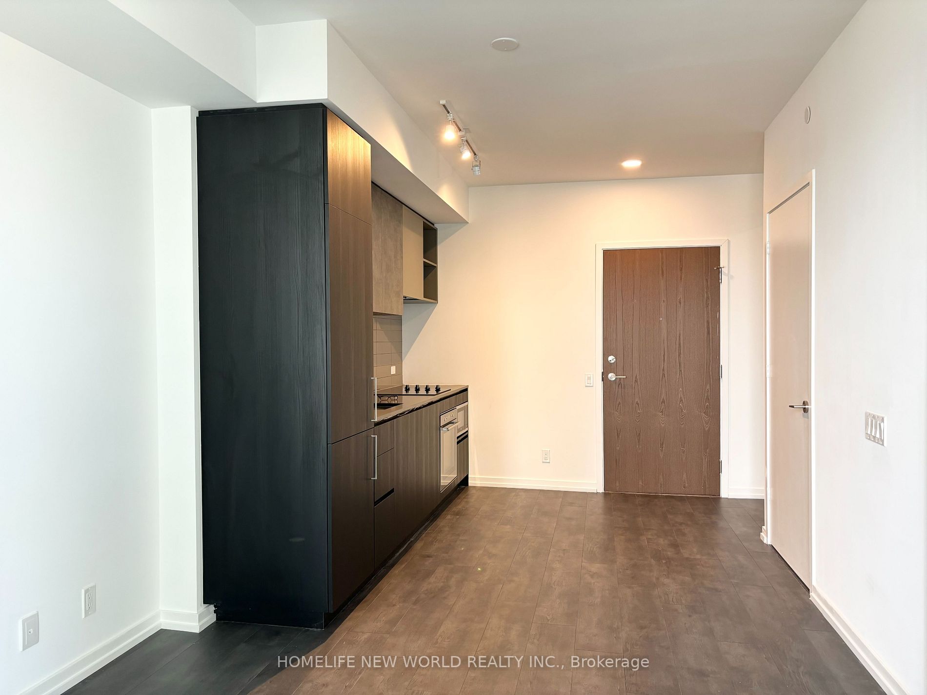 7890 Jane St, #2610
