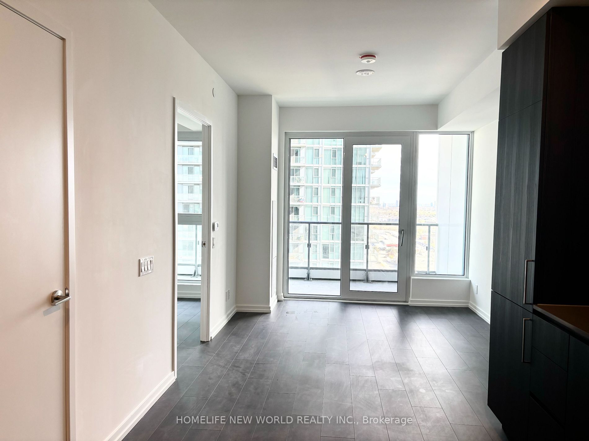 7890 Jane St, #2610