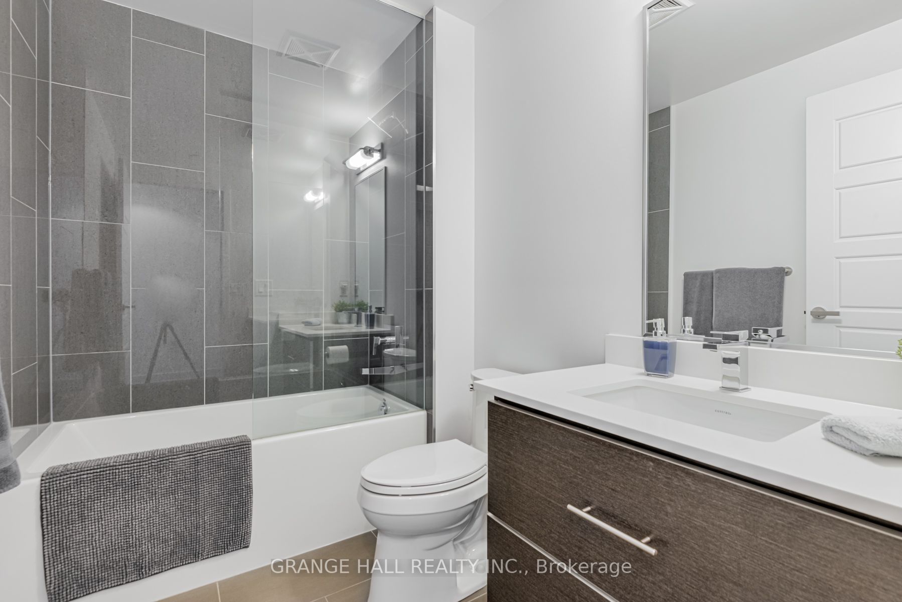 375 Sea Ray Avenue, #420