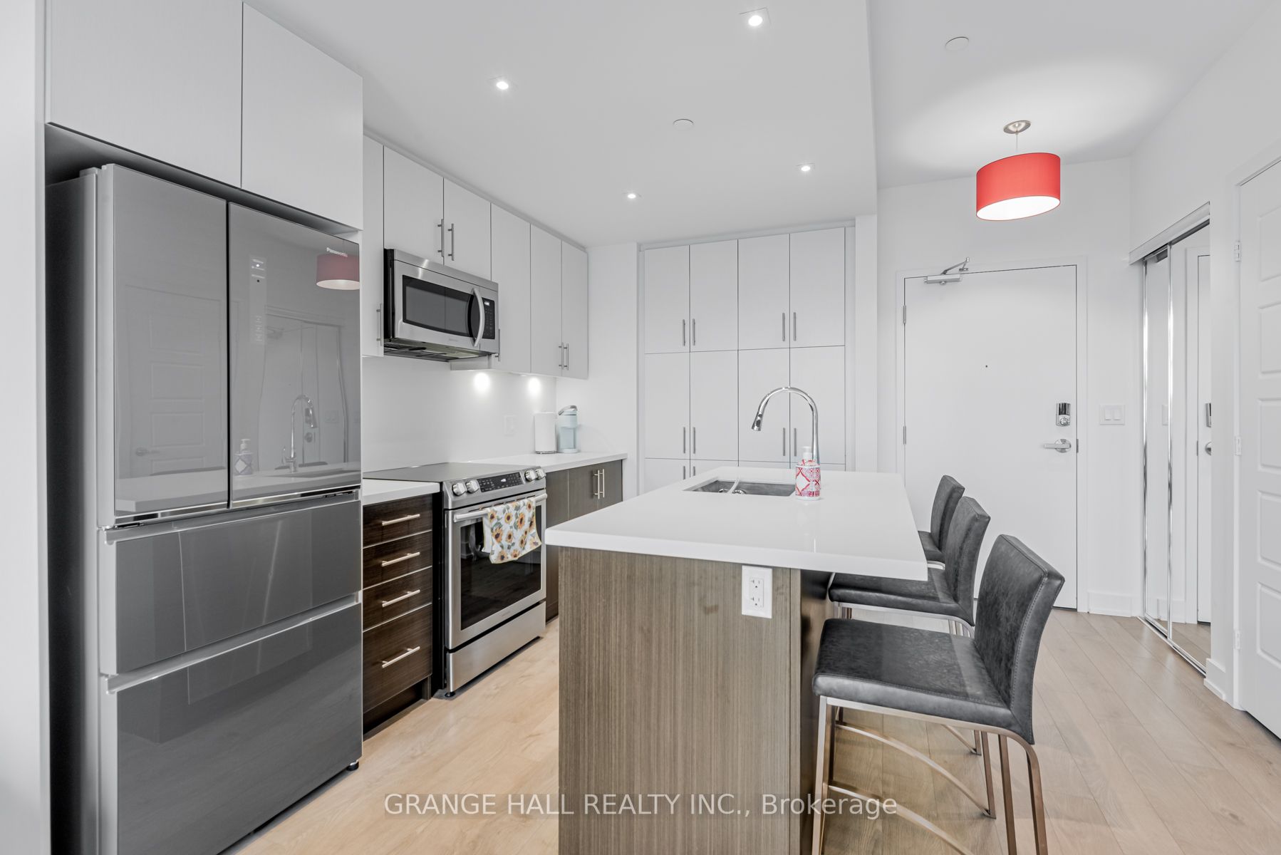 375 Sea Ray Avenue, #420