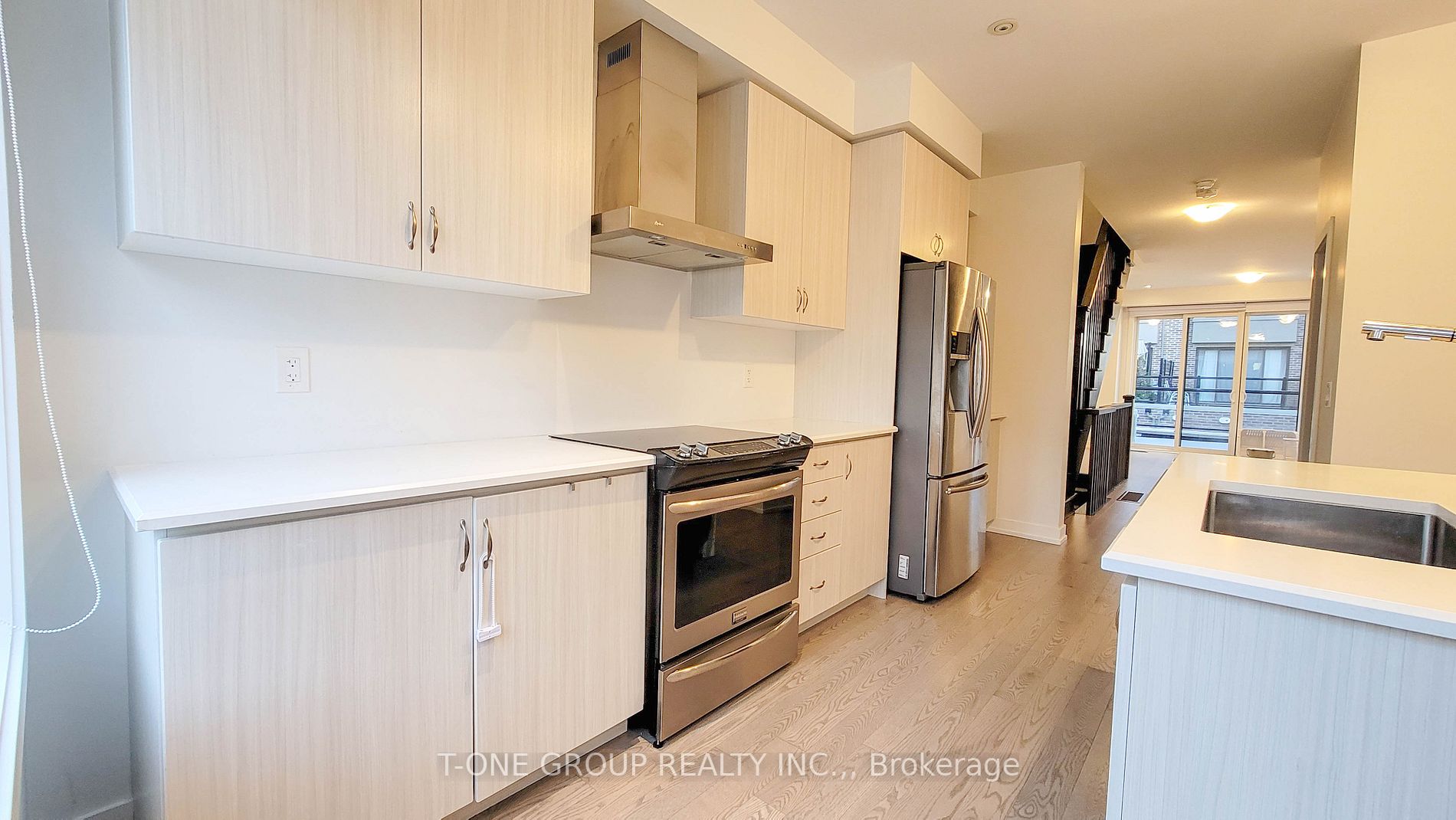 177 Salterton Circ