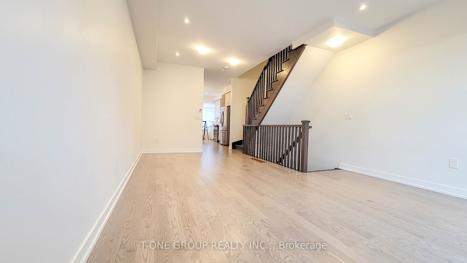 177 Salterton Circ