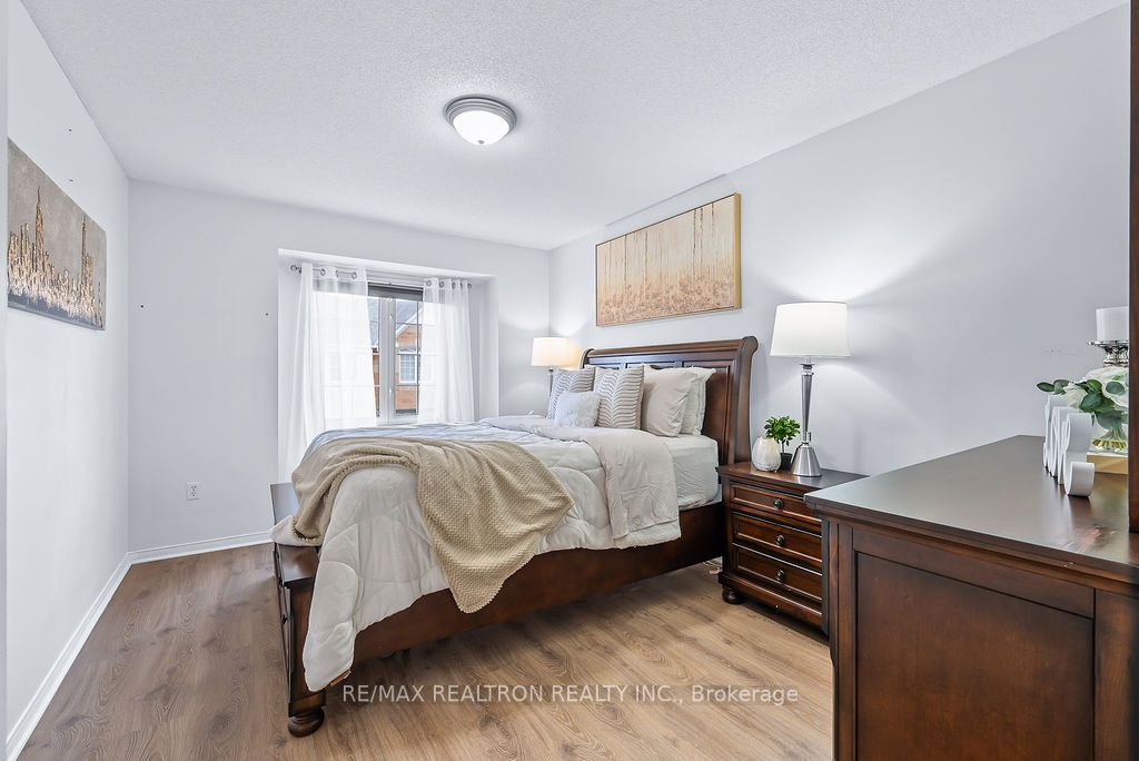 10 Old Colony Rd, #22