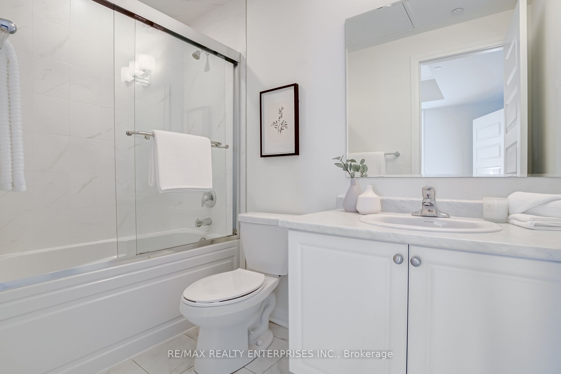 58 Adam Sellers St, #104