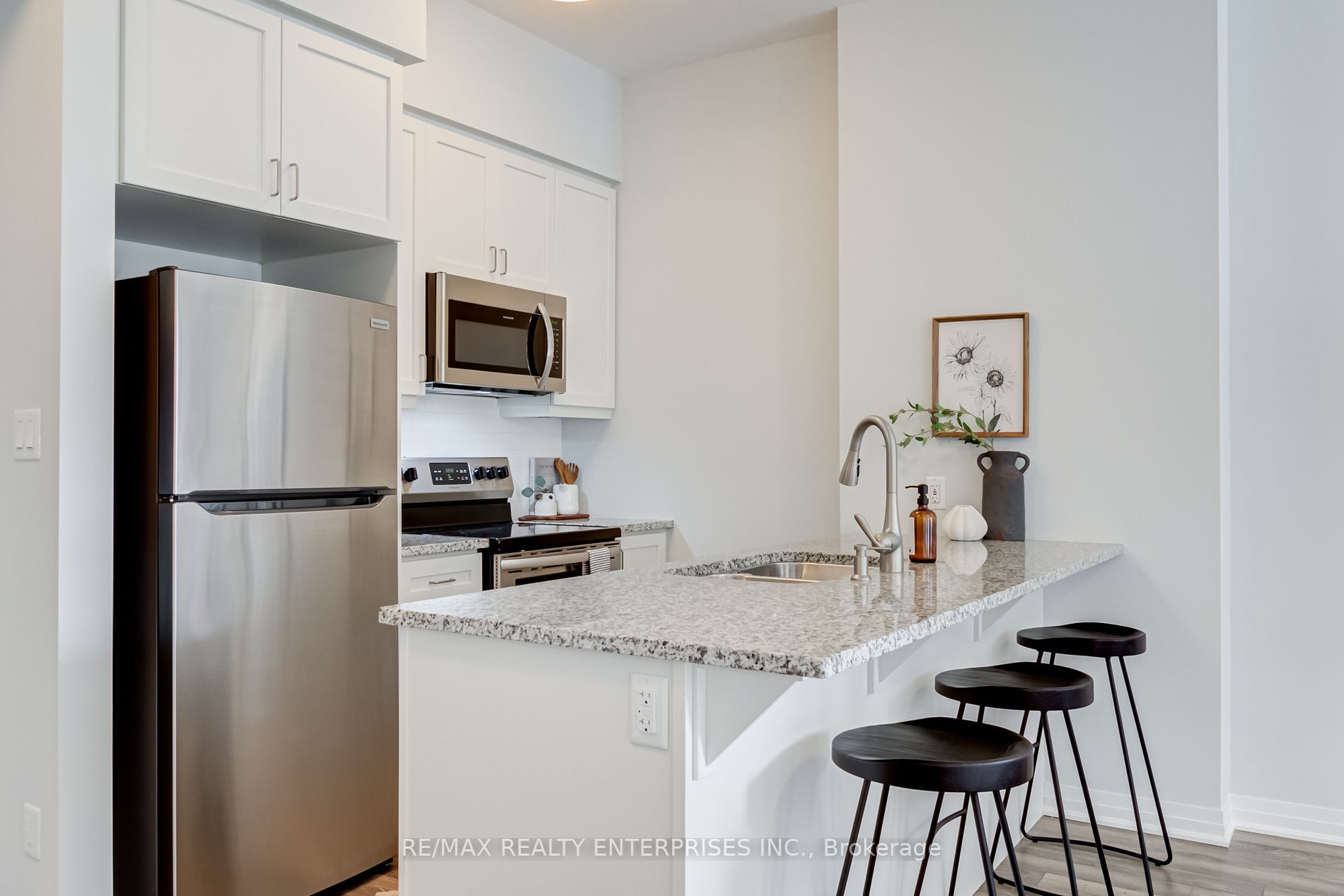 58 Adam Sellers St, #104