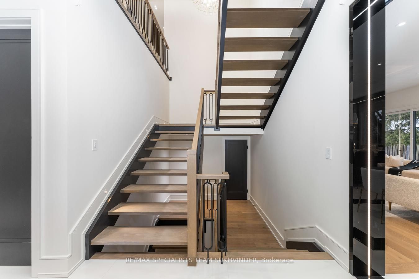 204 Hollingsworth Drive
