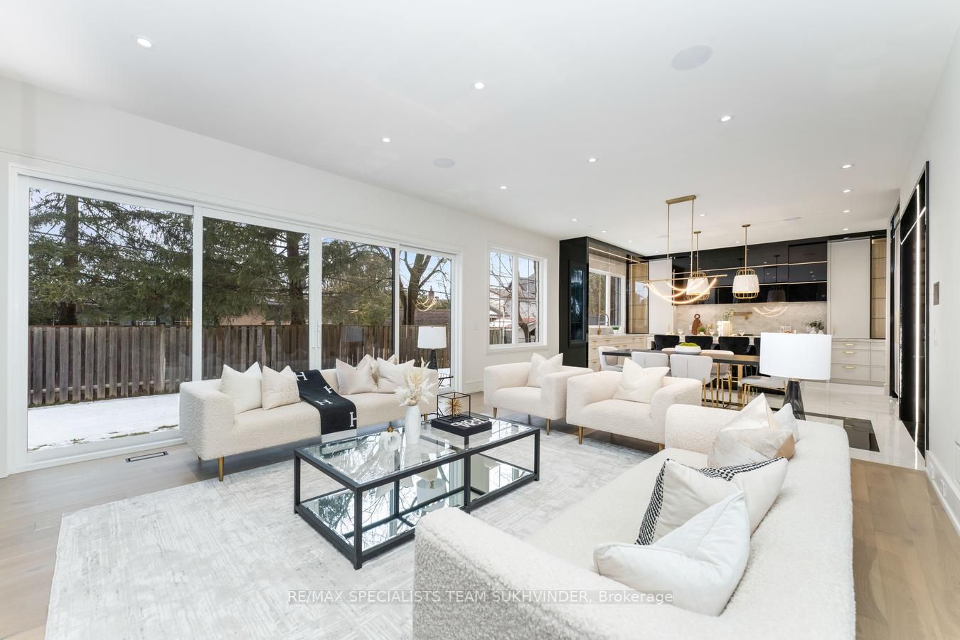 204 Hollingsworth Drive