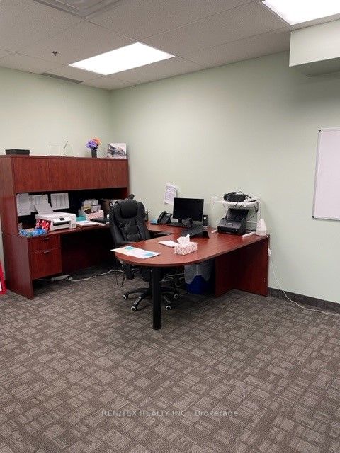 250 Harry Walker Pkwy N, #2