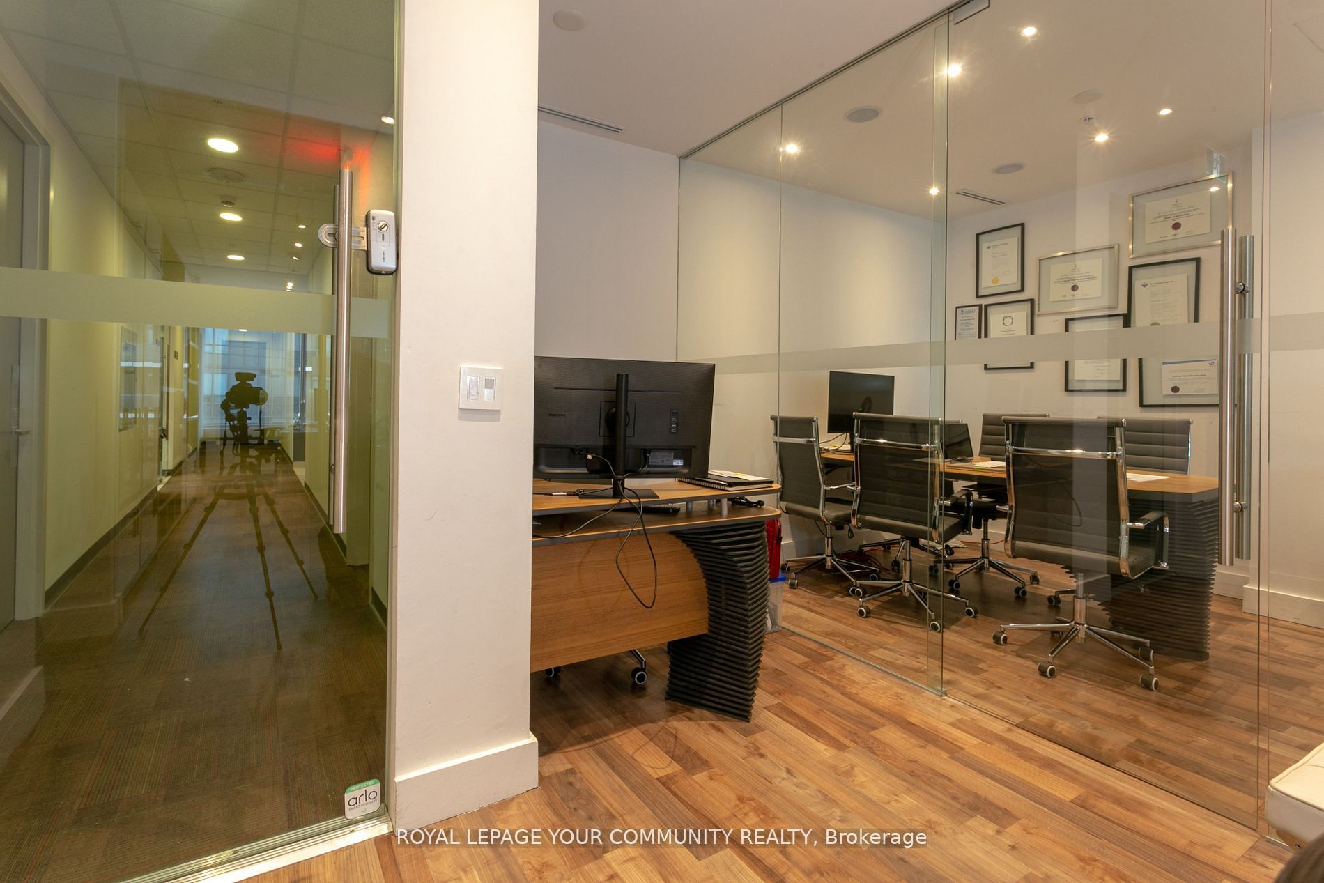 7191 Yonge St, #808