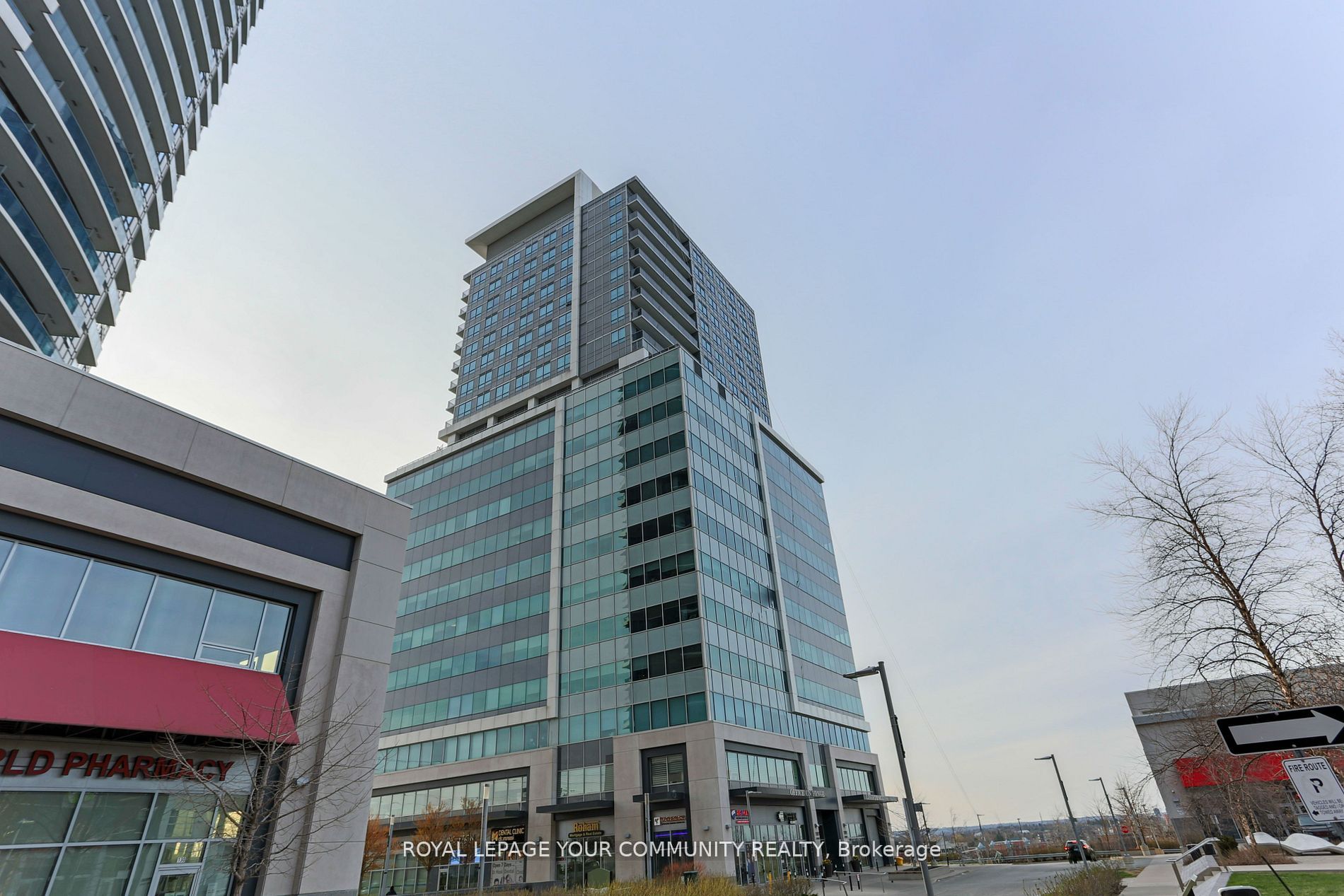 7191 Yonge St, #808