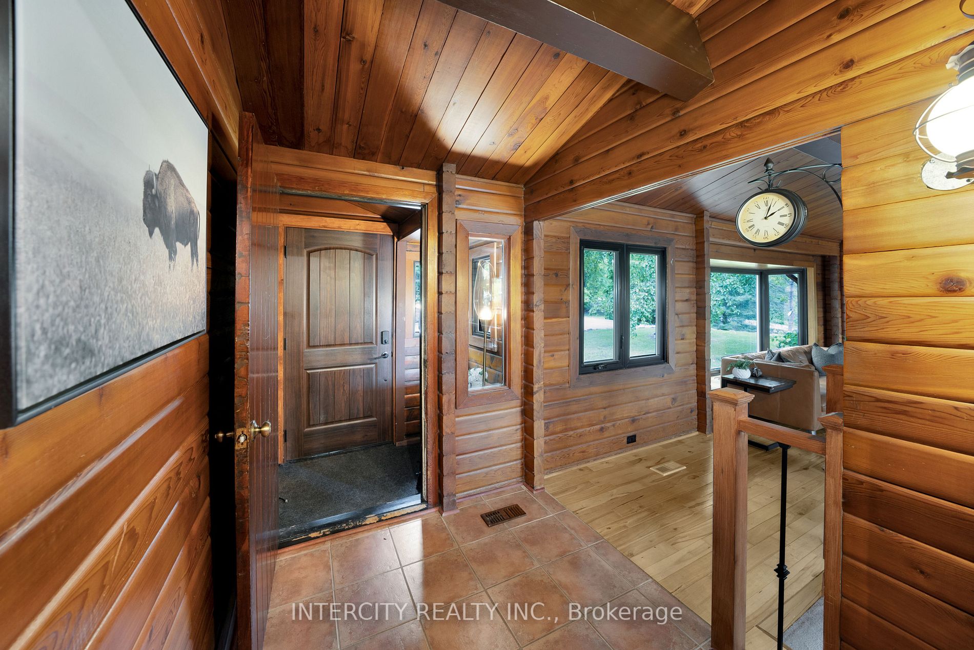 1915 County Road 50