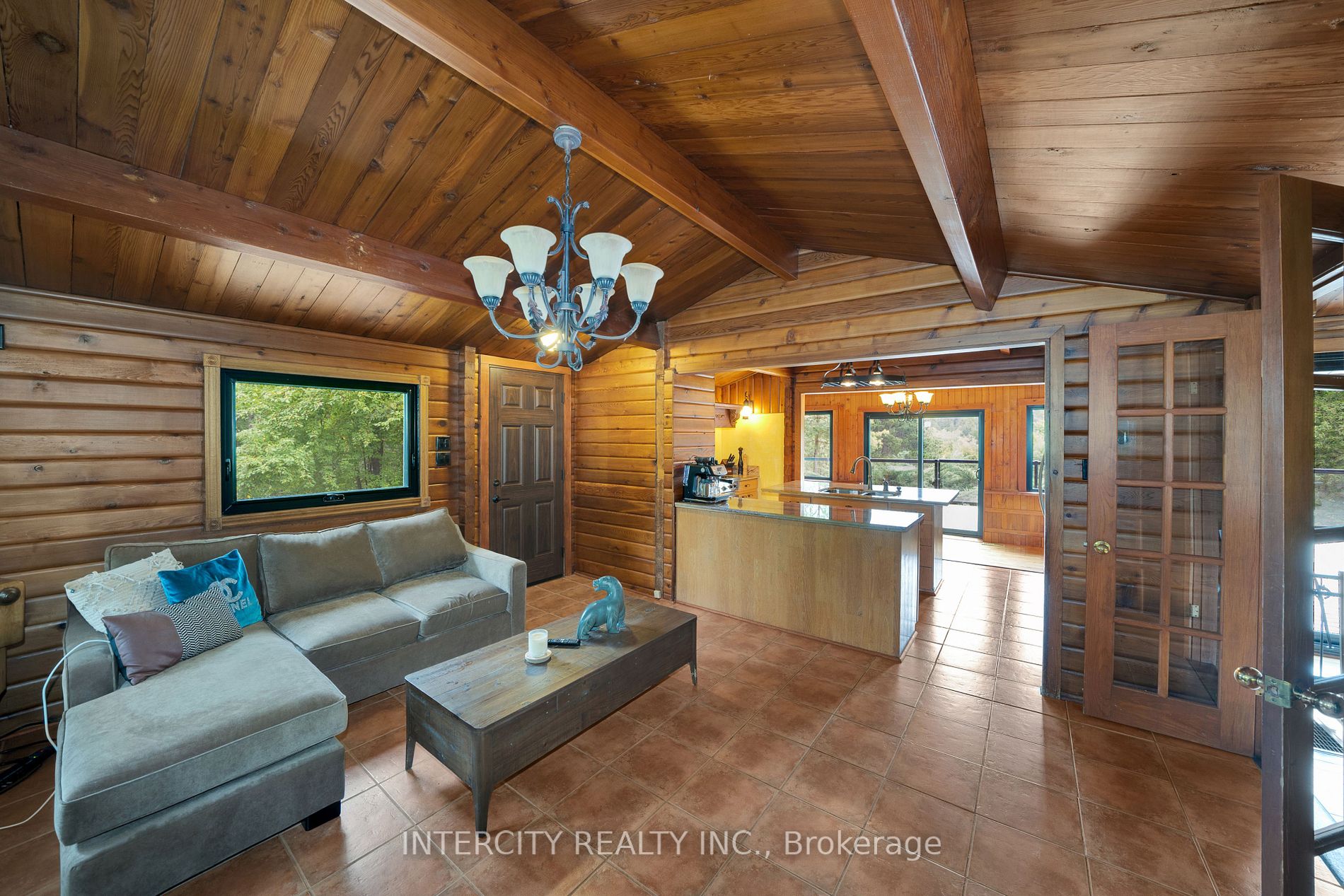 1915 County Road 50